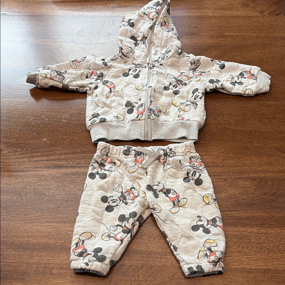 Disney Baby Mickey Mouse Hoodie and Pants Set Size 0-3M